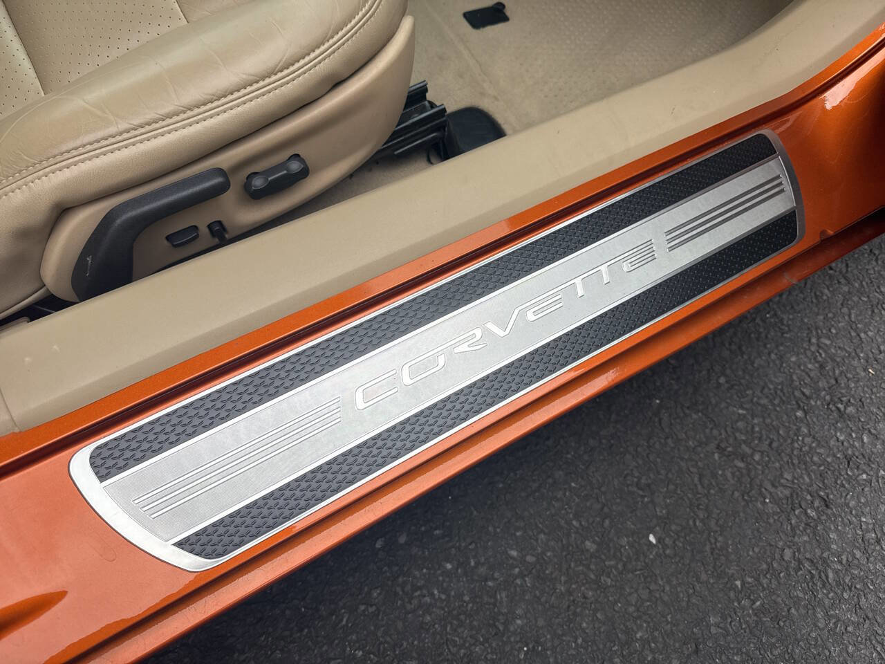 Used 2007 Chevrolet Corvette Convertible image 32