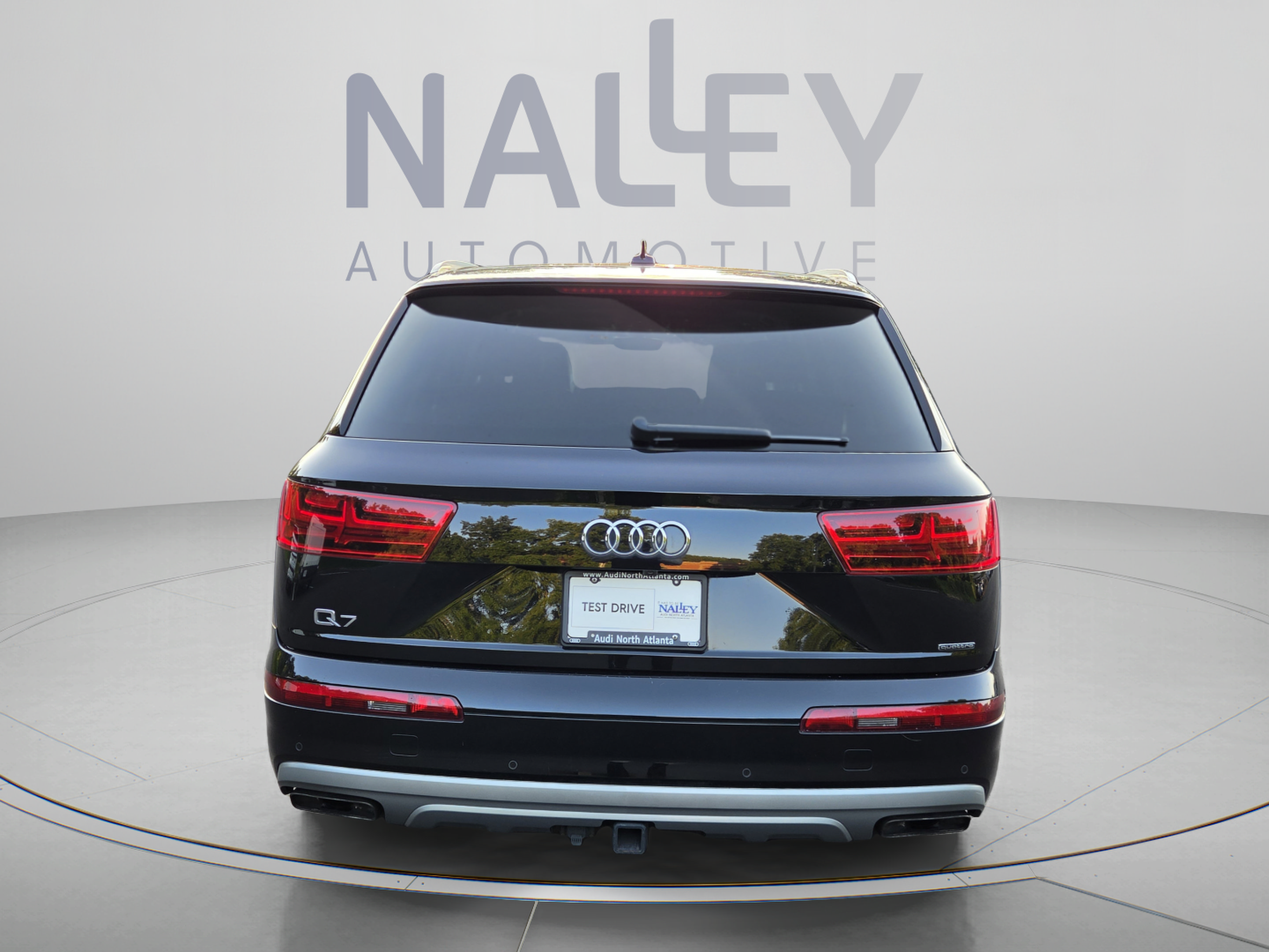 Used 2019 Audi Q7 3.0T Premium AWD/4WD image 4