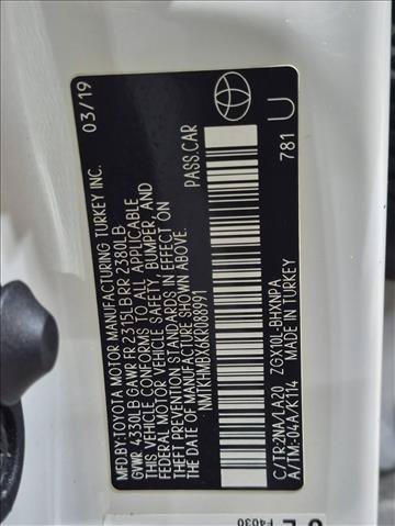 Used 2019 Toyota C-HR Limited FWD image 28
