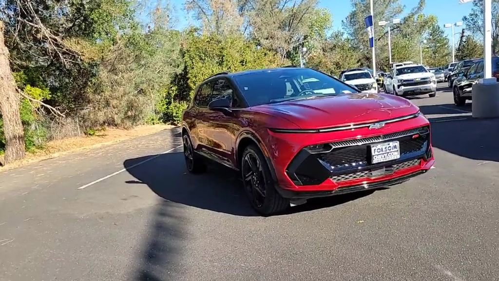 New 2026 Chevrolet Equinox EV RS image 2