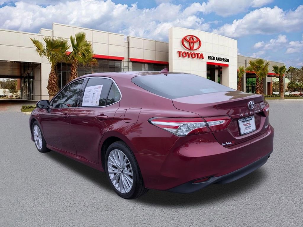 Used 2019 Toyota Camry XLE image 7
