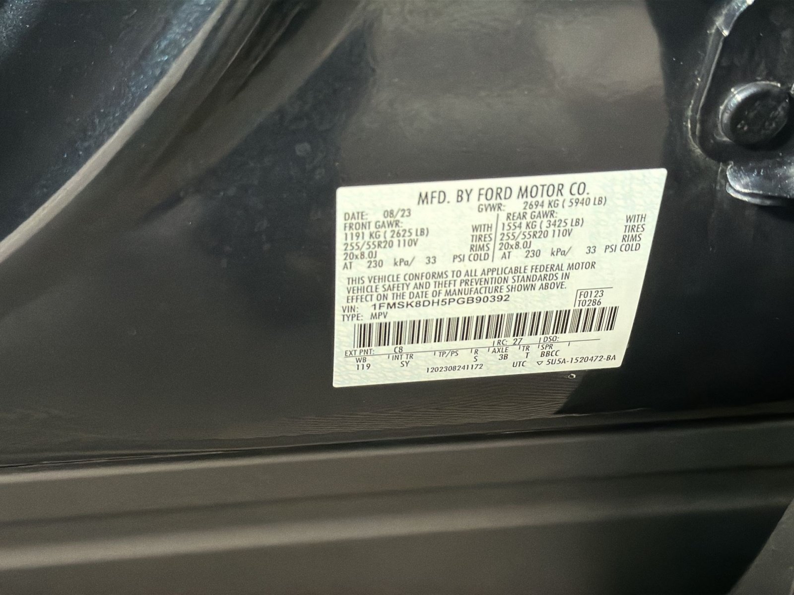 Used 2023 Ford Explorer XLT w/ Equipment Group 202A AWD/4WD image 29