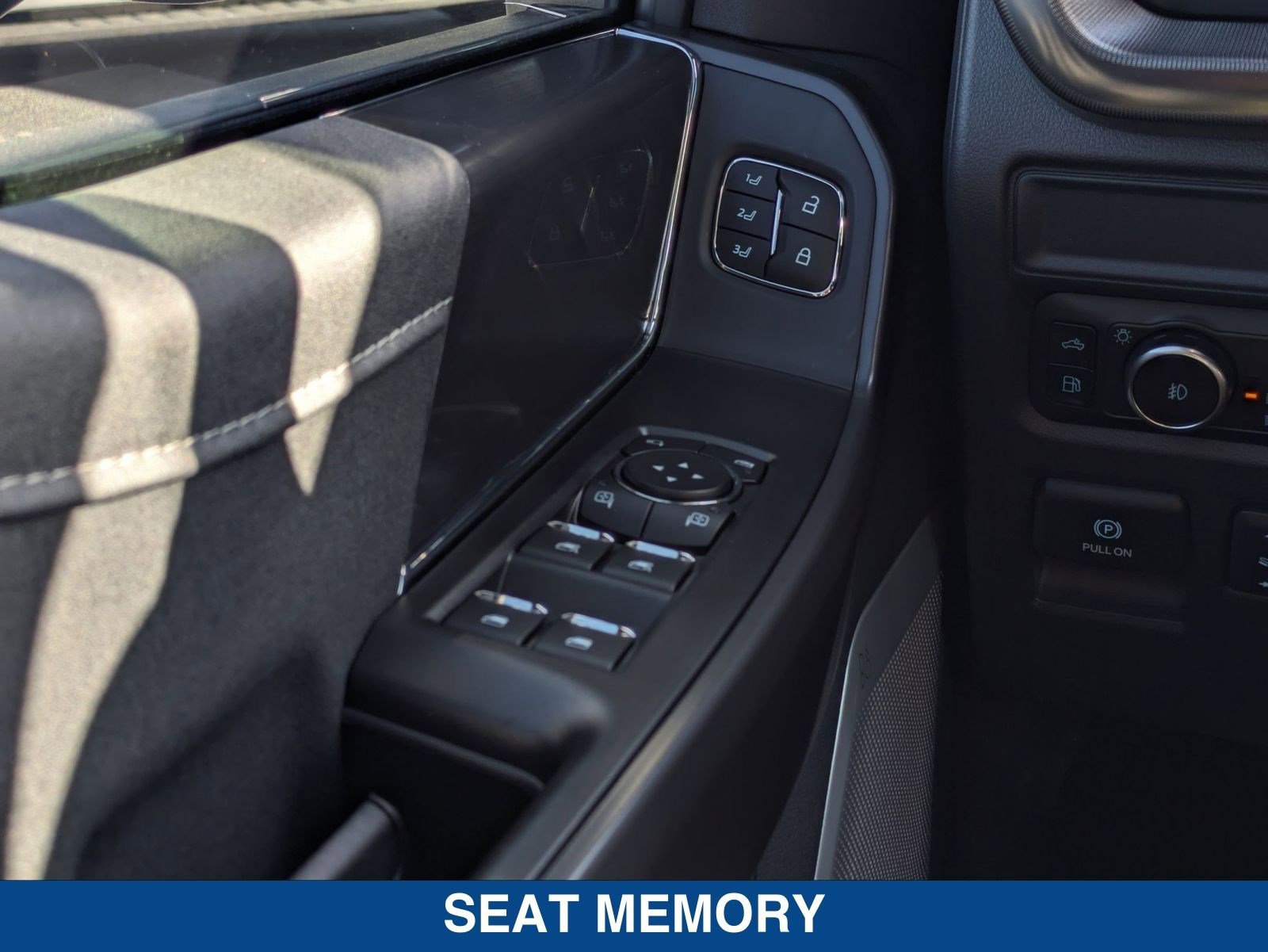 New 2025 Ford F150 Lariat w/ Equipment Group 502A High image 49