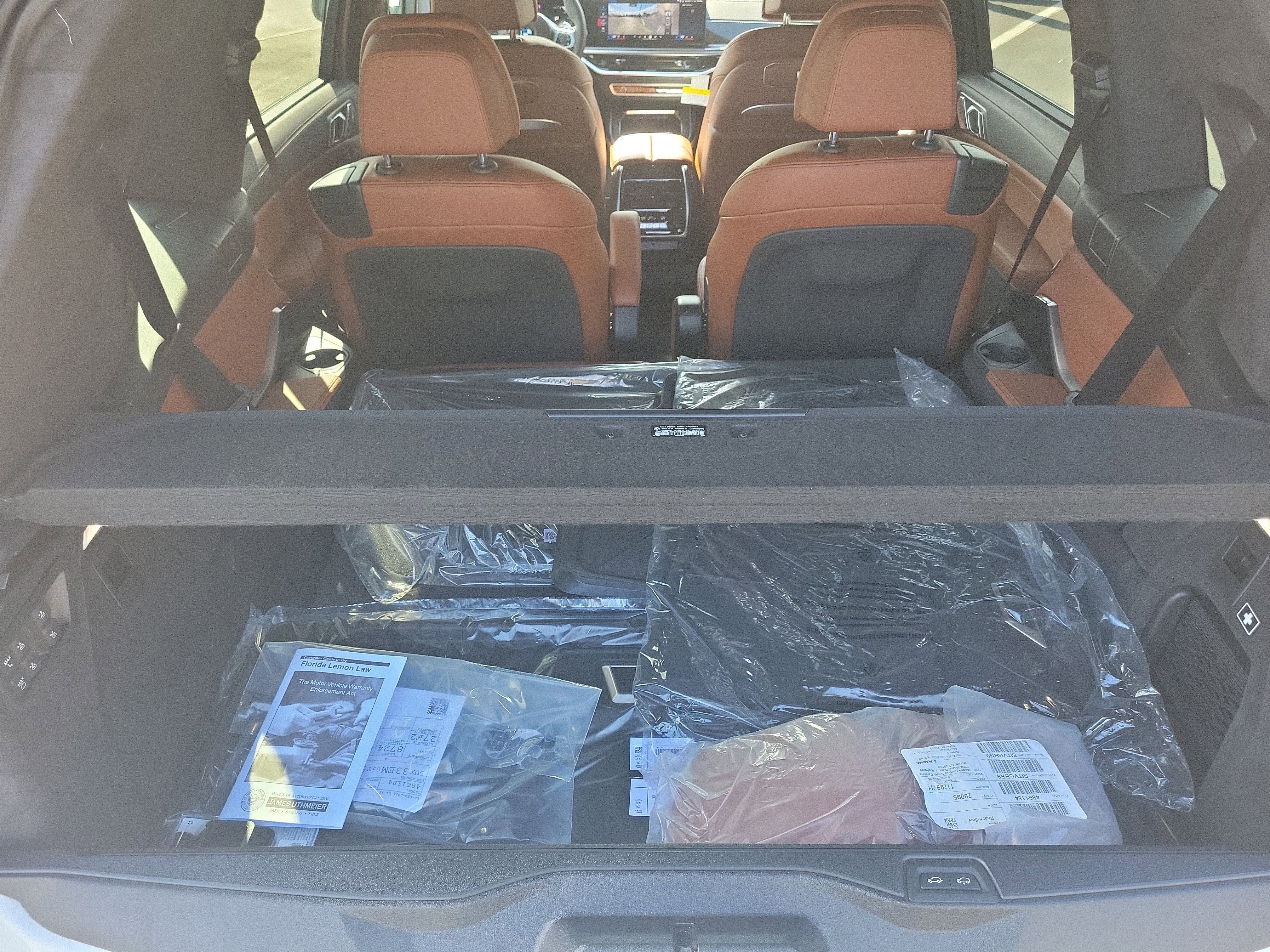 New 2026 BMW X7 M60i image 6