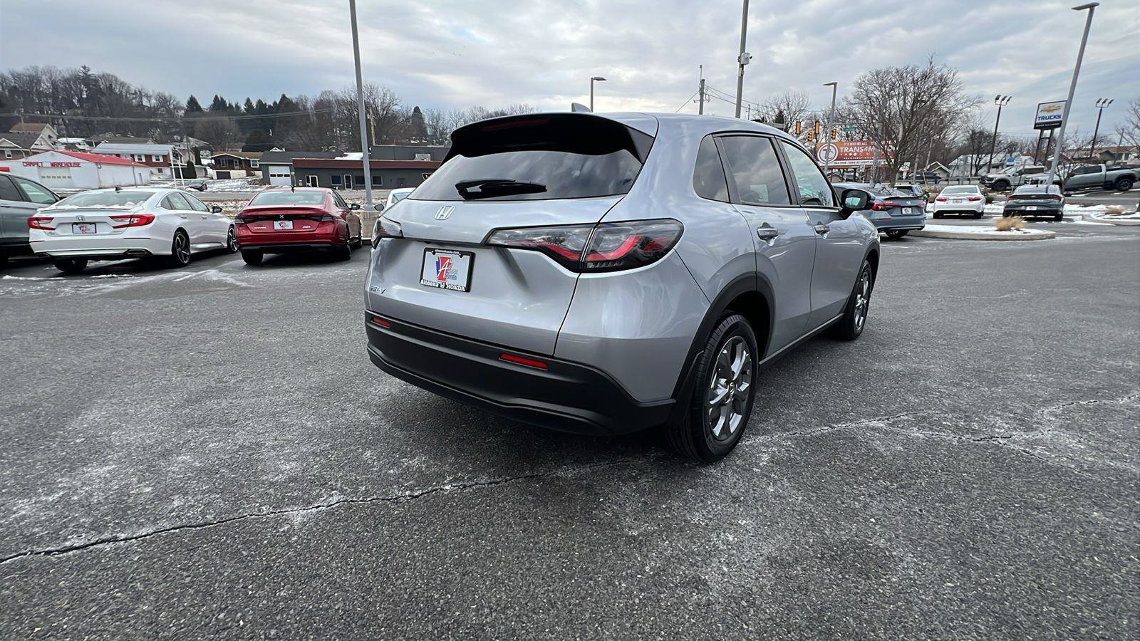 New 2026 Honda HR-V LX image 4