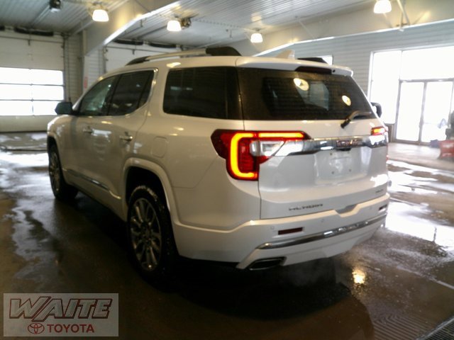 Used 2023 GMC Acadia Denali w/ Denali Ultimate Package image 5