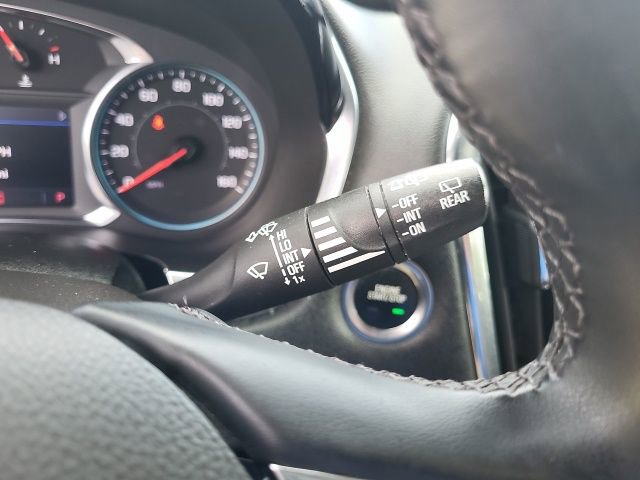 Used 2023 Chevrolet Traverse LT image 39