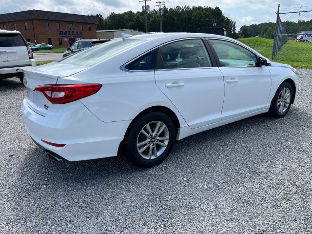 Used 2015 Hyundai Sonata SE FWD image 7