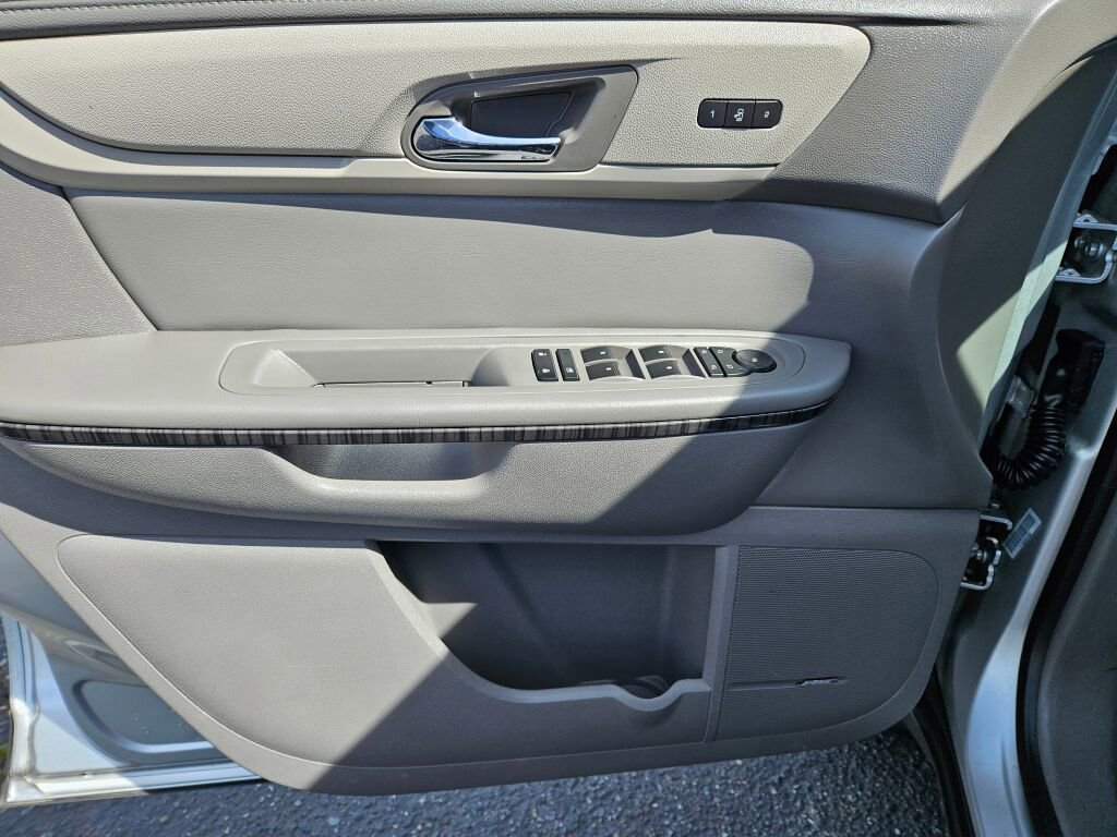 Used 2014 Chevrolet Traverse LTZ AWD/4WD image 20