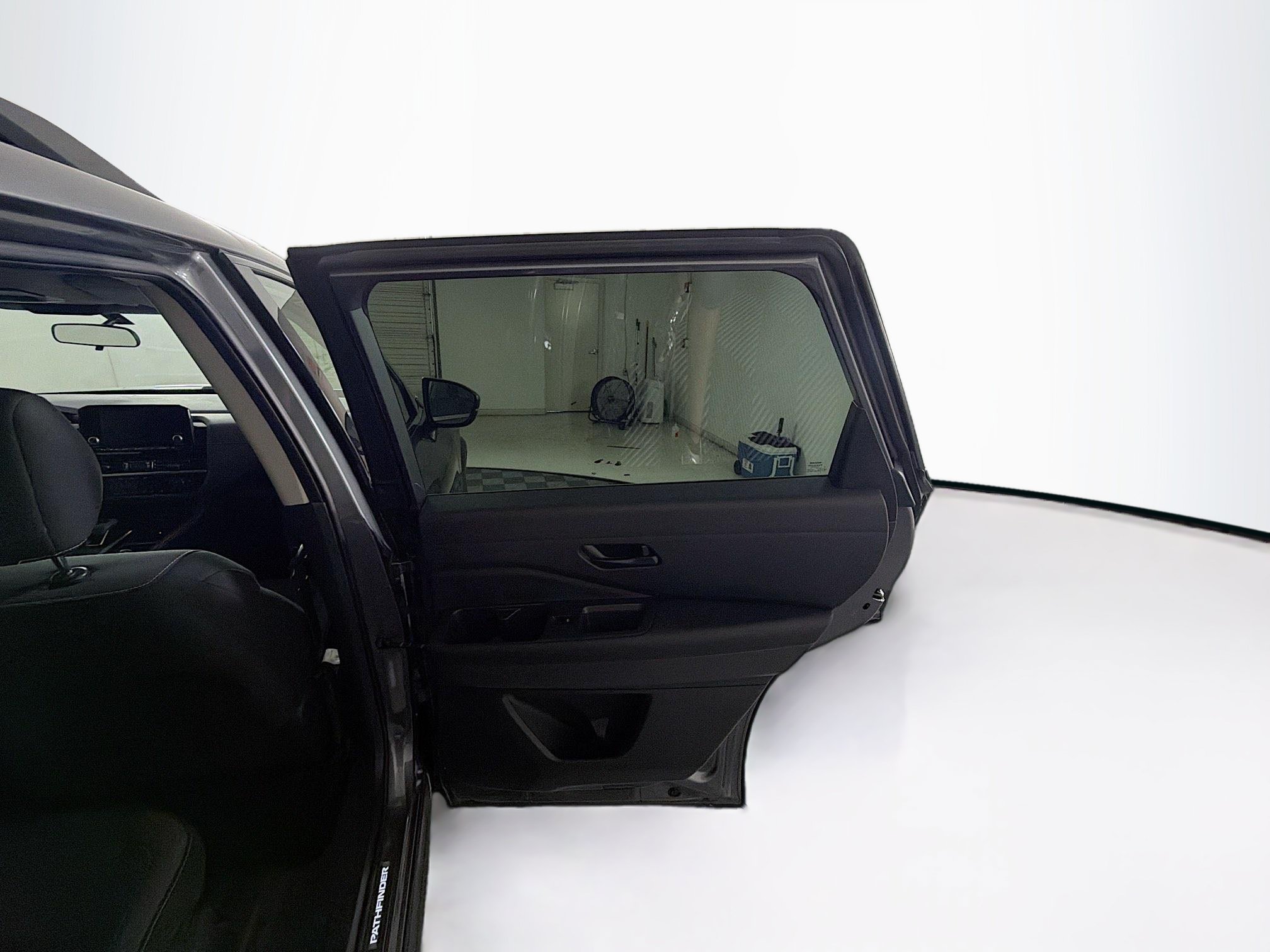 Used 2023 Nissan Pathfinder SV w/ SV Premium Package AWD/4WD image 32