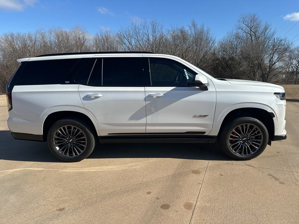 Certified 2024 Cadillac Escalade V w/ LPO, Floor Liner Package image 6