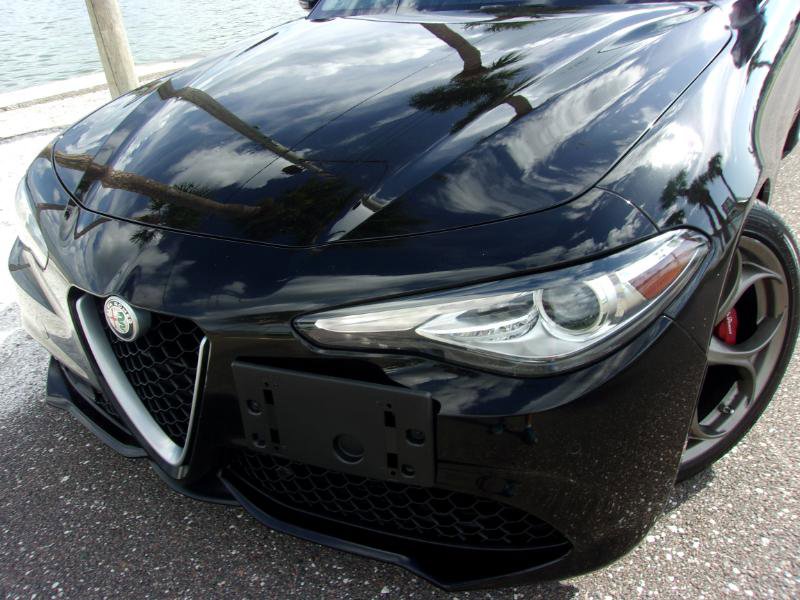 Used 2017 Alfa Romeo Giulia Ti w/ TI 19" Sport Package image 14