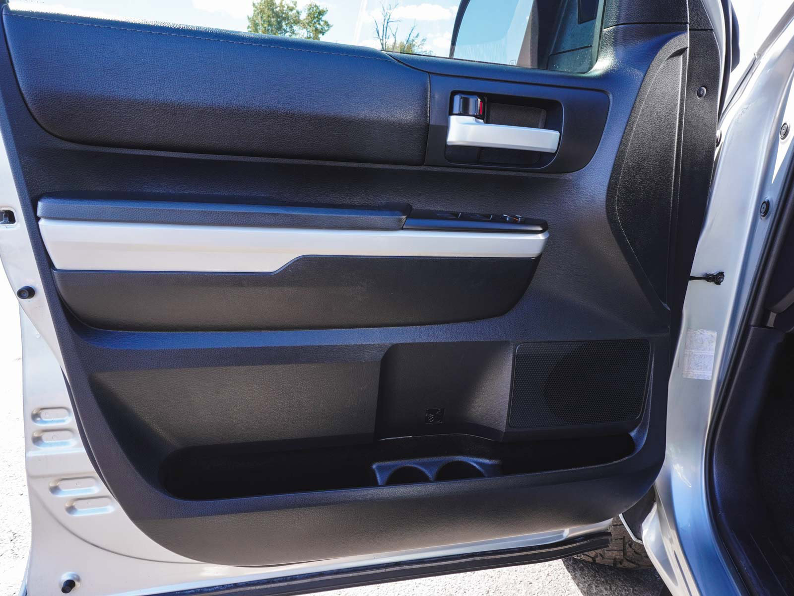 Used 2019 Toyota Tundra SR5 image 9
