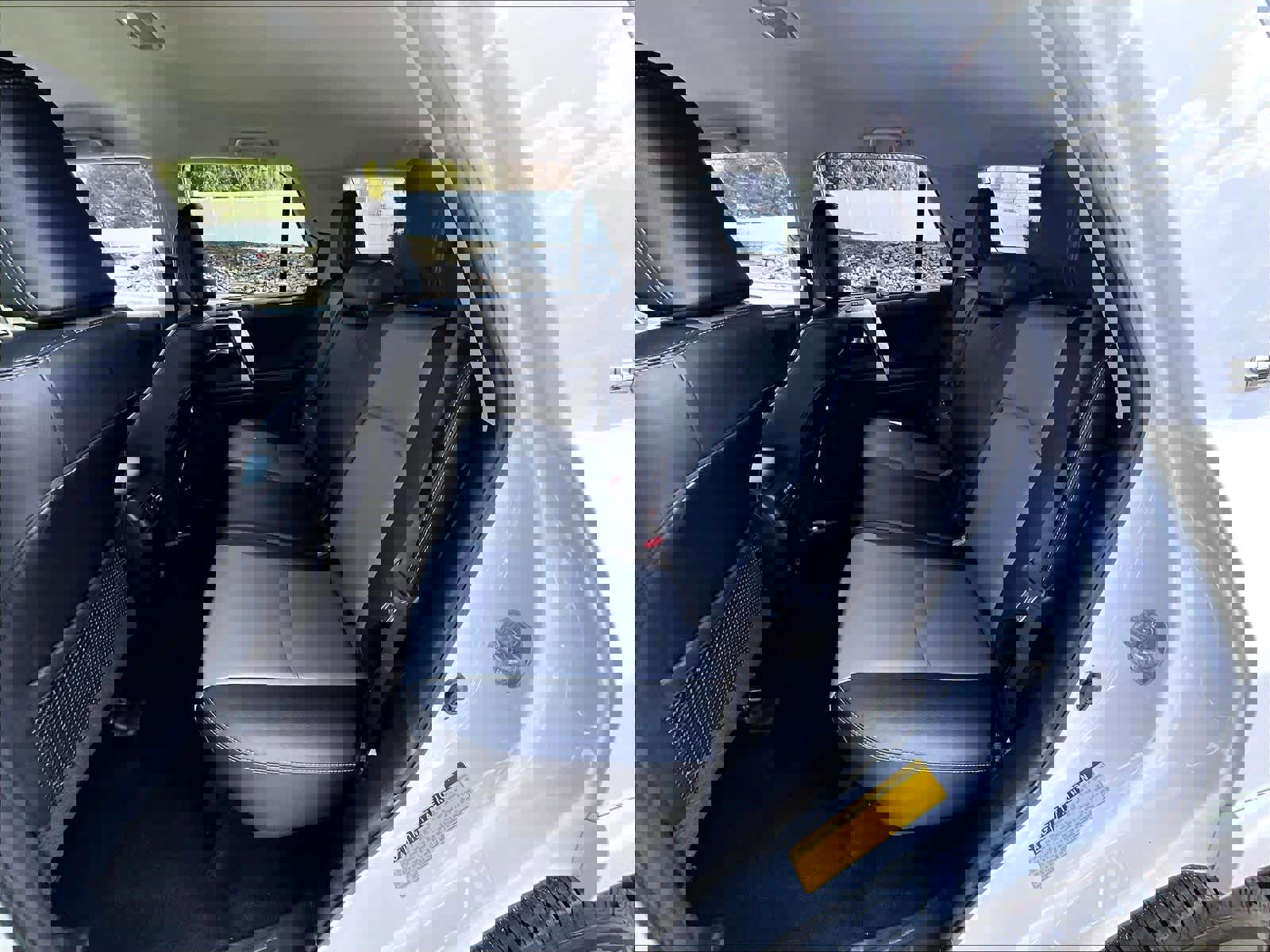 Used 2024 Toyota 4Runner SR5 Premium AWD/4WD image 24