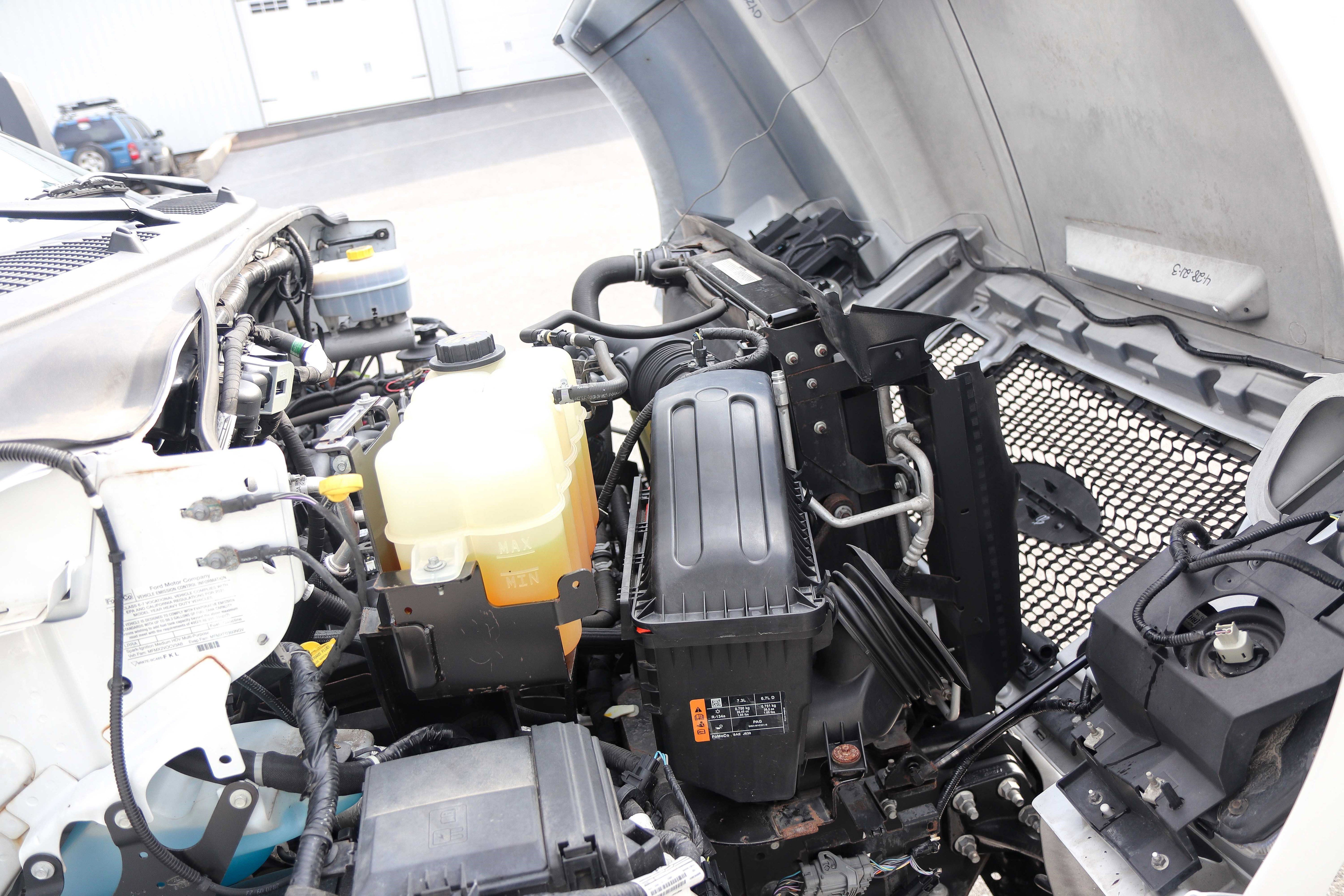 Used 2022 Ford F650 2WD Regular Cab Super Duty image 22