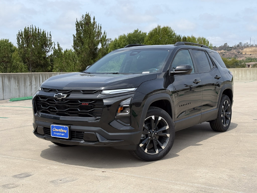 New 2027 Chevrolet Equinox RS FWD image 2