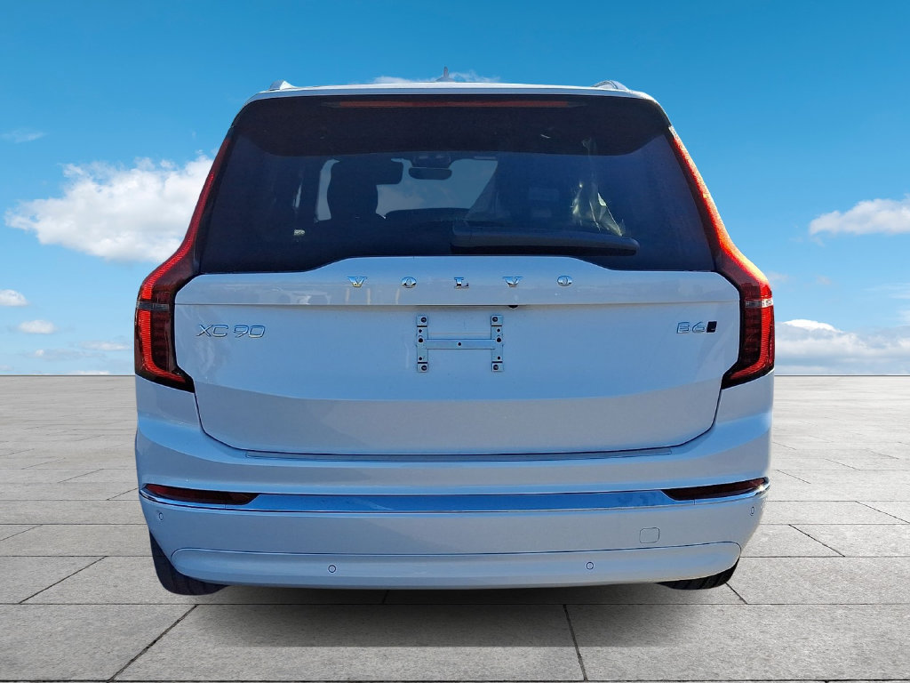 New 2027 Volvo XC90 B6 Plus AWD/4WD image 5
