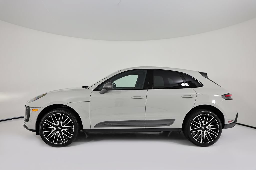 New 2026 Porsche Macan Turbo AWD/4WD image 2