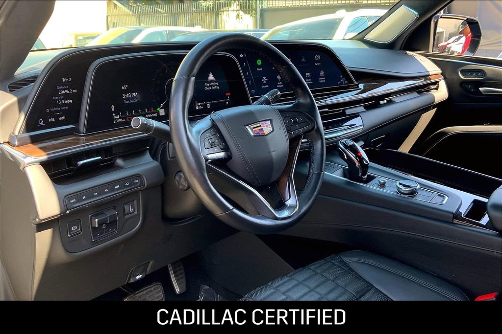 Certified 2023 Cadillac Escalade Sport Platinum w/ LPO, ONYX Package AWD/4WD image 17
