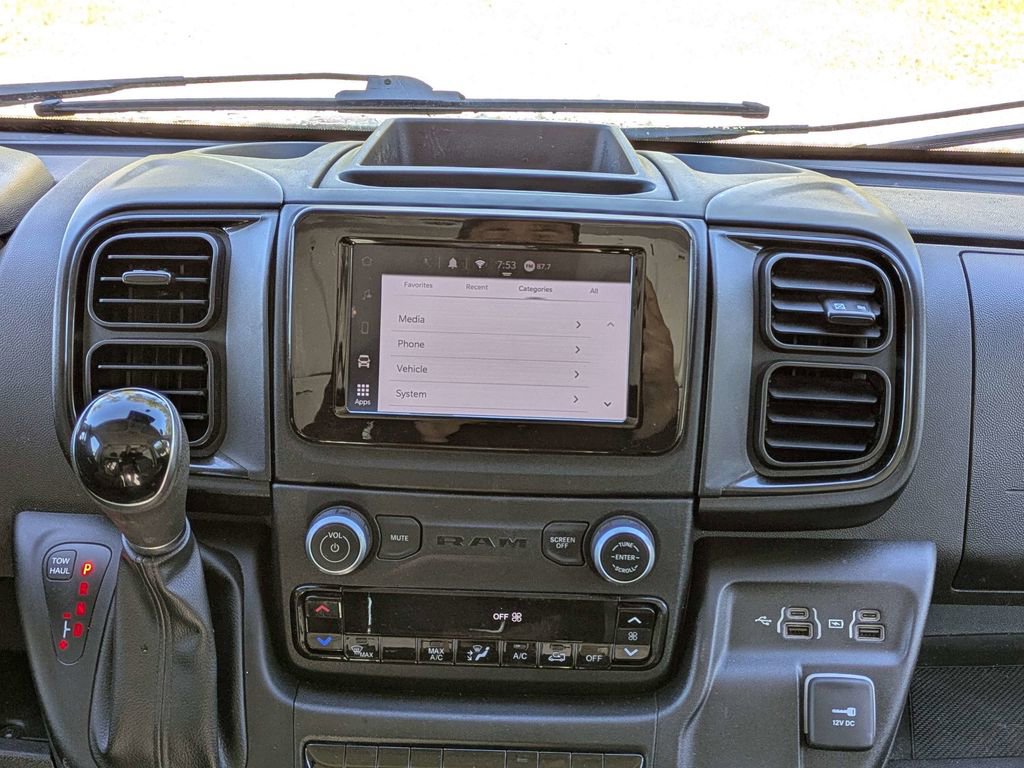 Used 2022 RAM ProMaster 2500 image 19