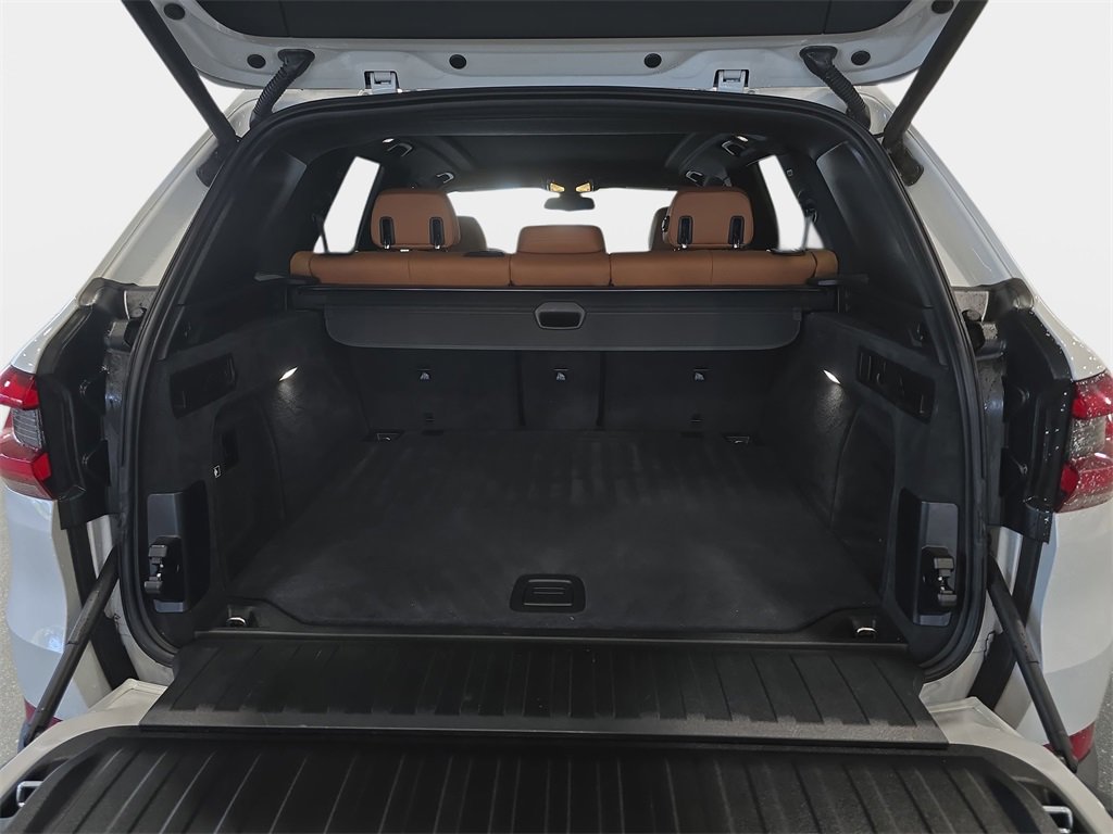 Used 2022 BMW X5 sDrive40i w/ Premium Package image 26