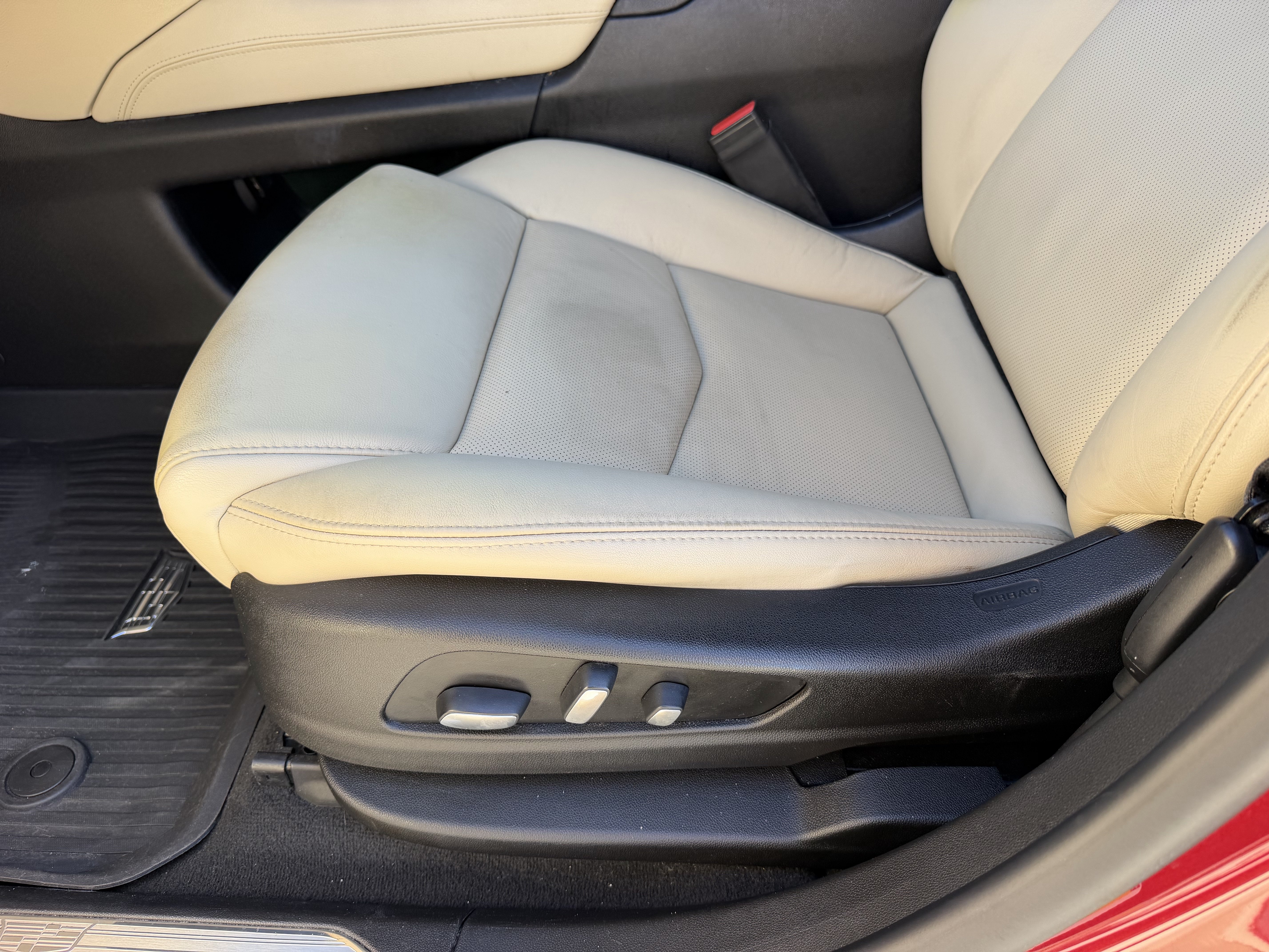 Used 2019 Cadillac XT5 Luxury FWD image 12