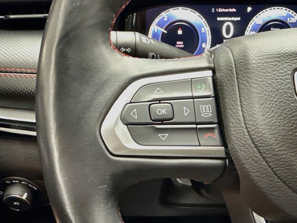 Used 2022 Jeep Compass Trailhawk w/ Trailhawk Elite Group AWD/4WD image 11