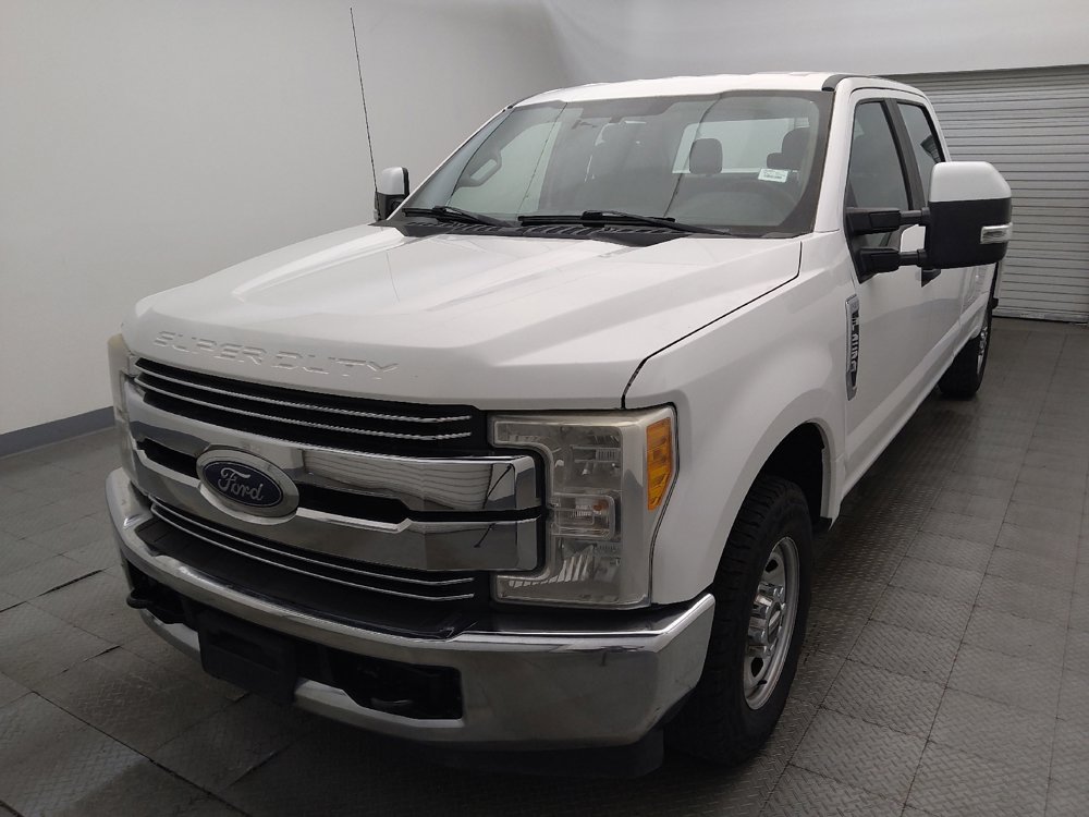 Used 2017 Ford F250 XL w/ Power Equipment Group RWD image 15
