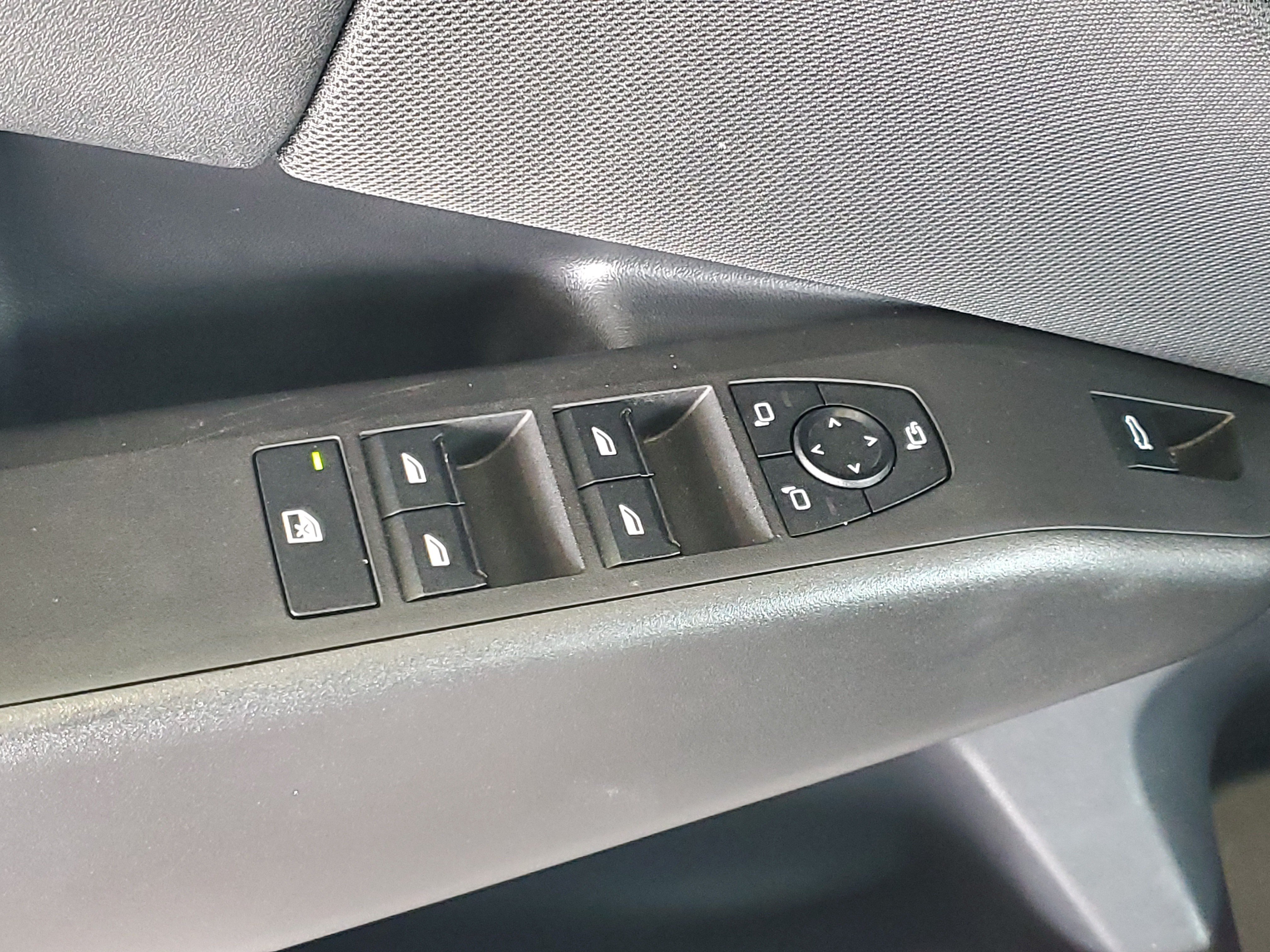 Used 2025 BMW X3 xDrive30i AWD/4WD image 15