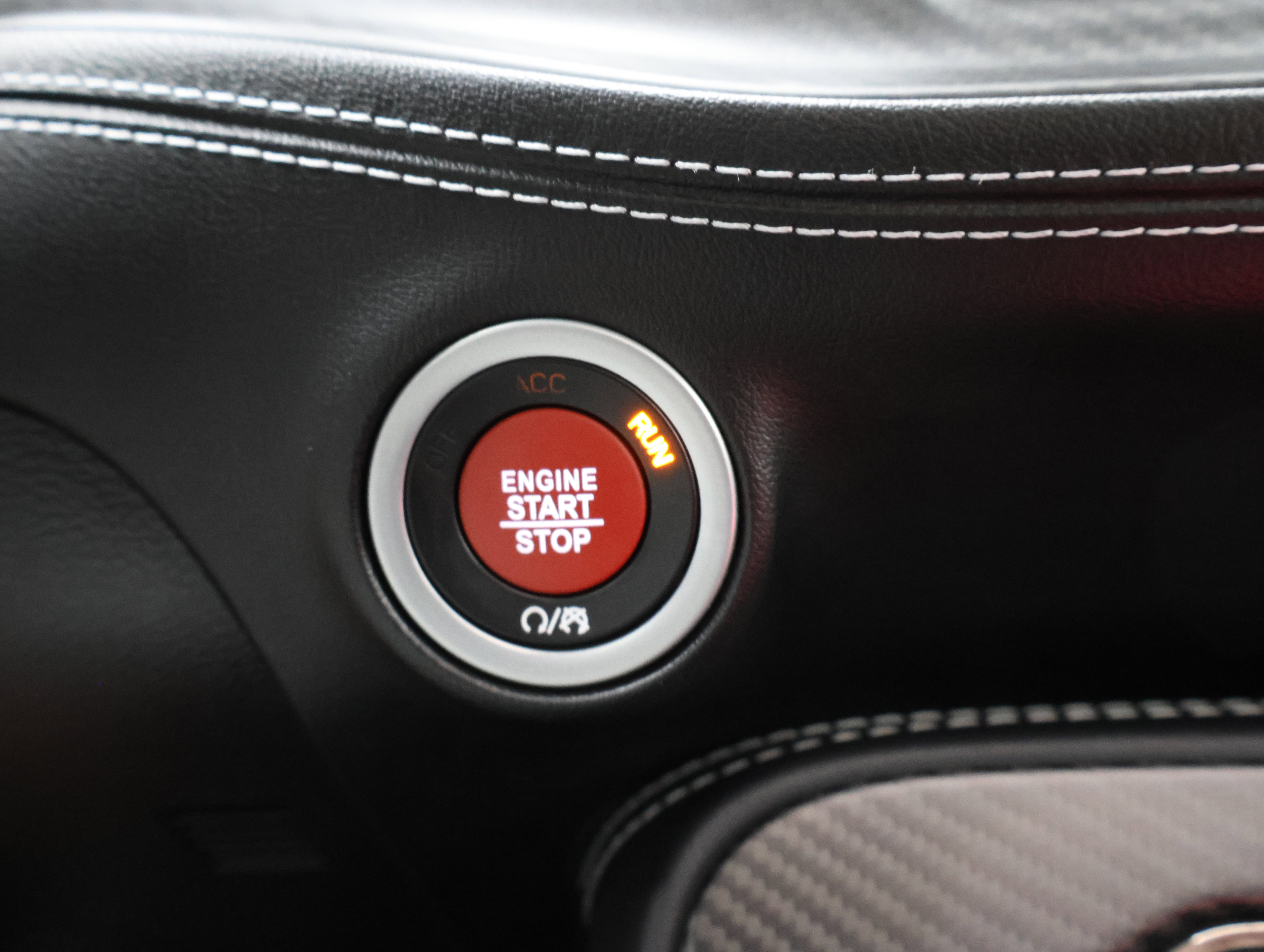 Used 2023 Dodge Challenger SRT Hellcat w/ Driver Convenience Group RWD image 42