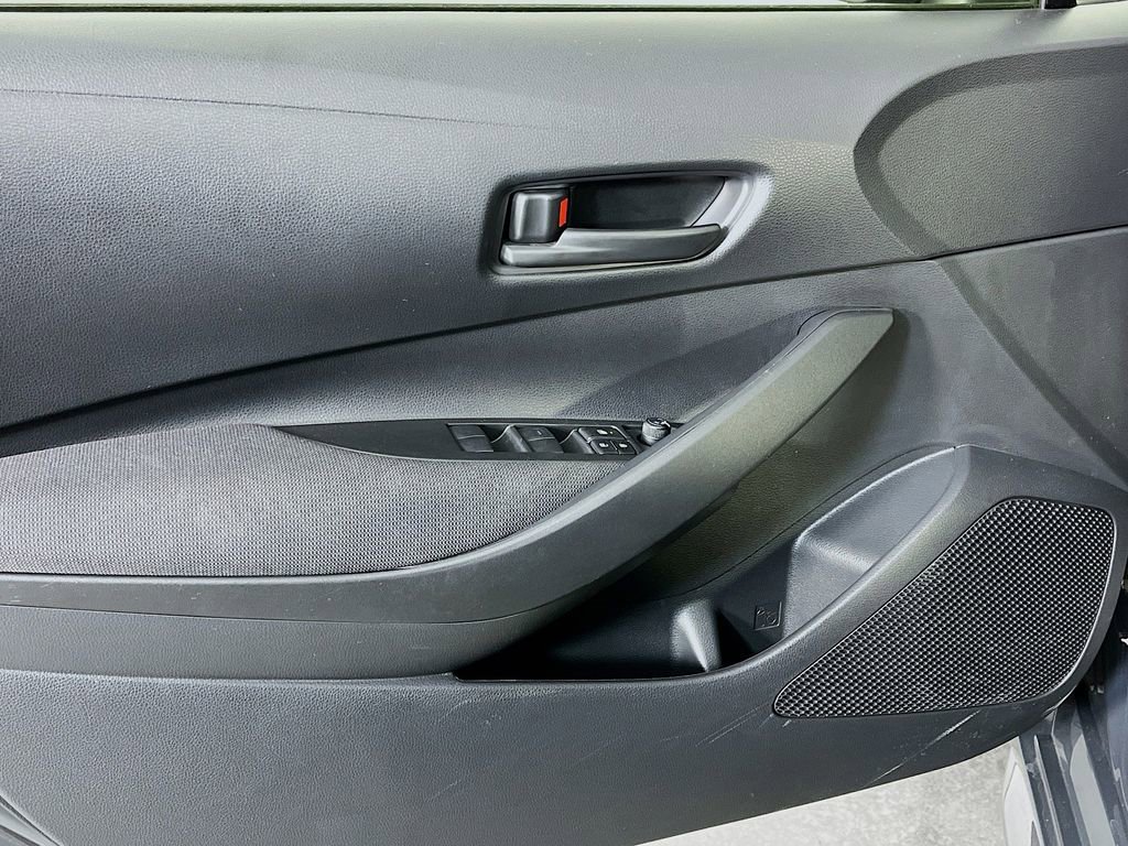 Used 2024 Toyota Corolla LE AWD/4WD image 25