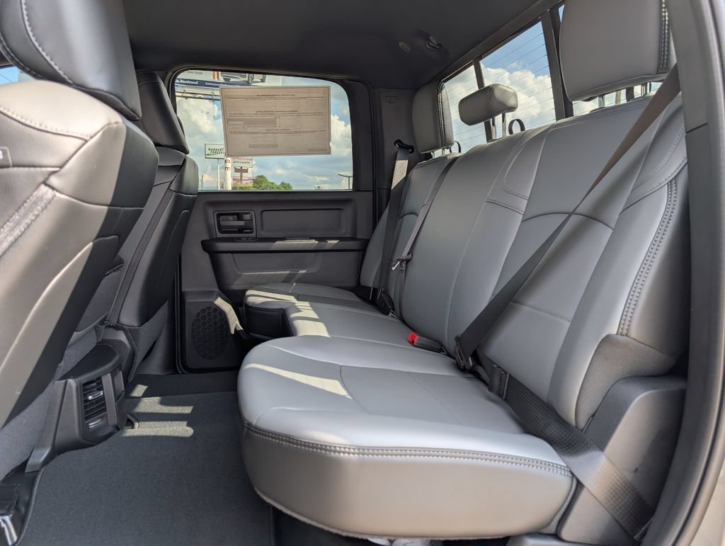 New 2026 RAM 2500 Tradesman AWD/4WD image 24