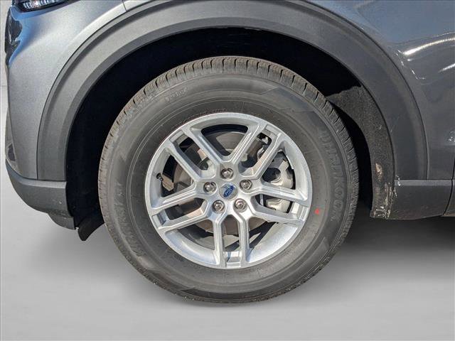 New 2026 Ford Explorer Active w/ Active Comfort Package image 10