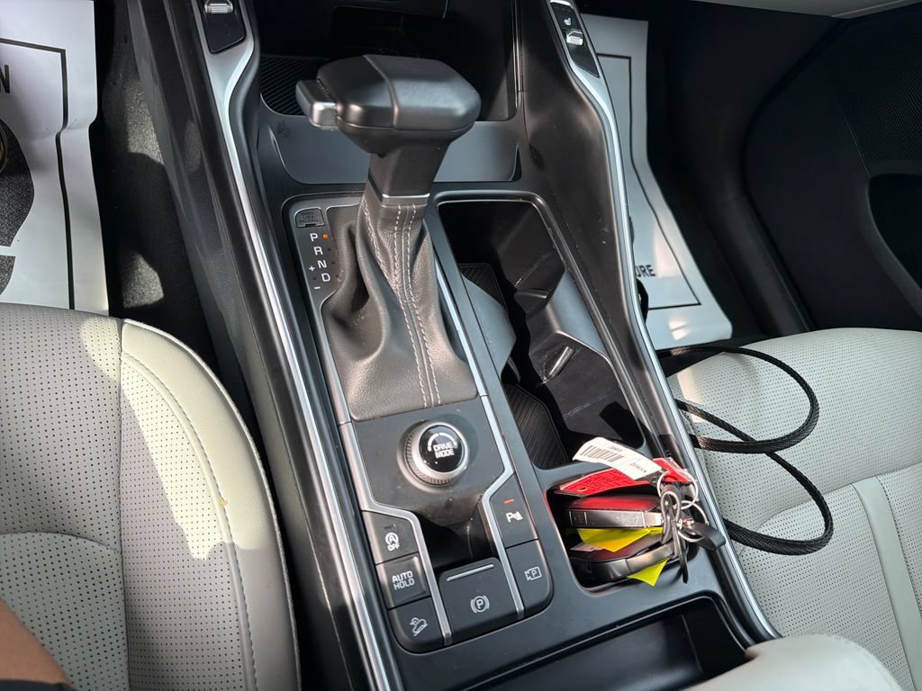 Used 2025 Kia Sorento S w/ Panoramic Sunroof Package FWD image 23