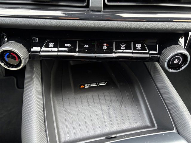 New 2026 Chevrolet Equinox EV RS image 25