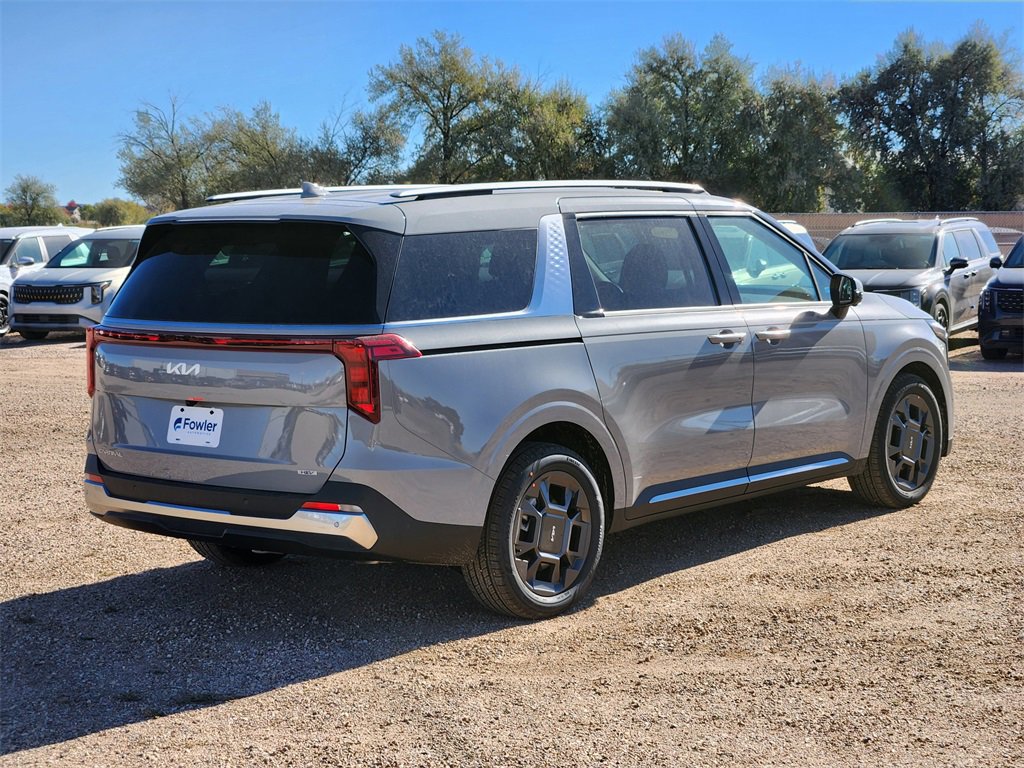 New 2026 Kia Carnival SX image 3