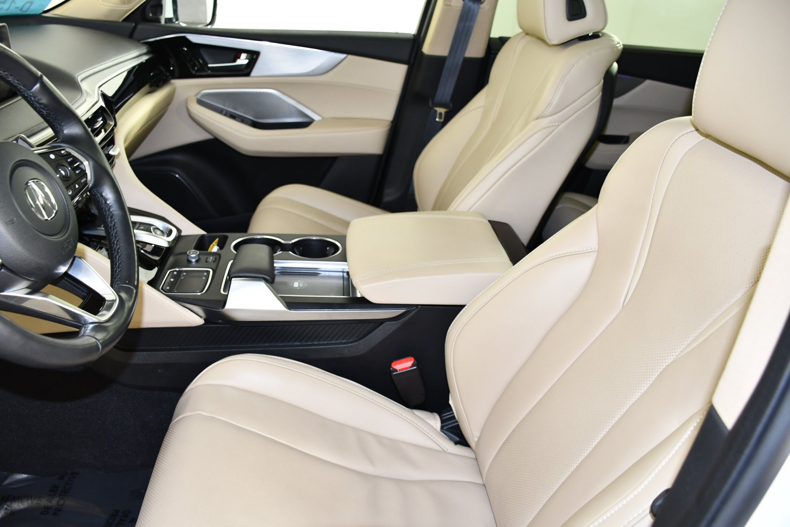 Certified 2024 Acura MDX SH-AWD w/ Technology Package image 38