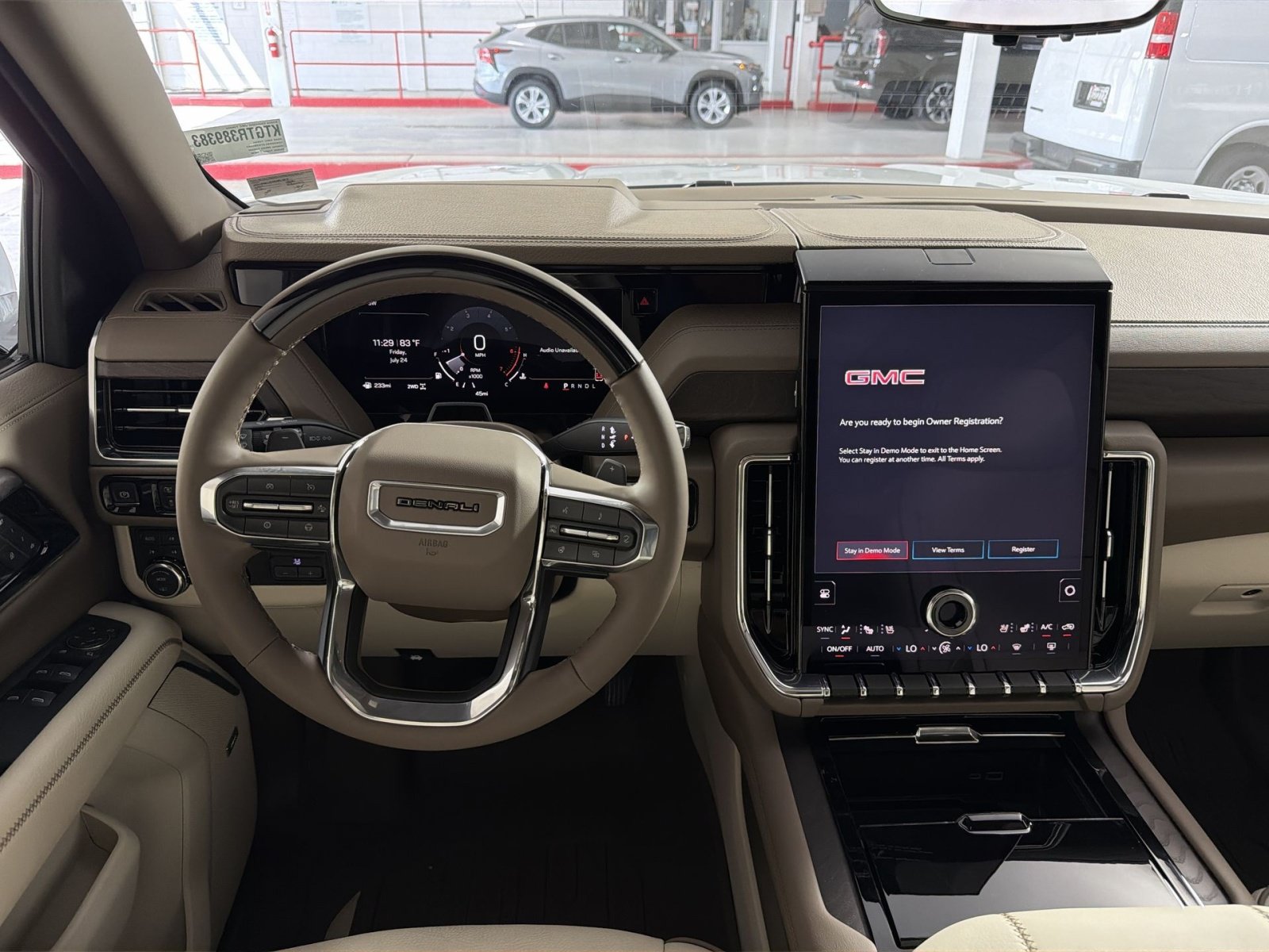 New 2026 GMC Yukon Denali w/ Denali Reserve Package AWD/4WD image 16