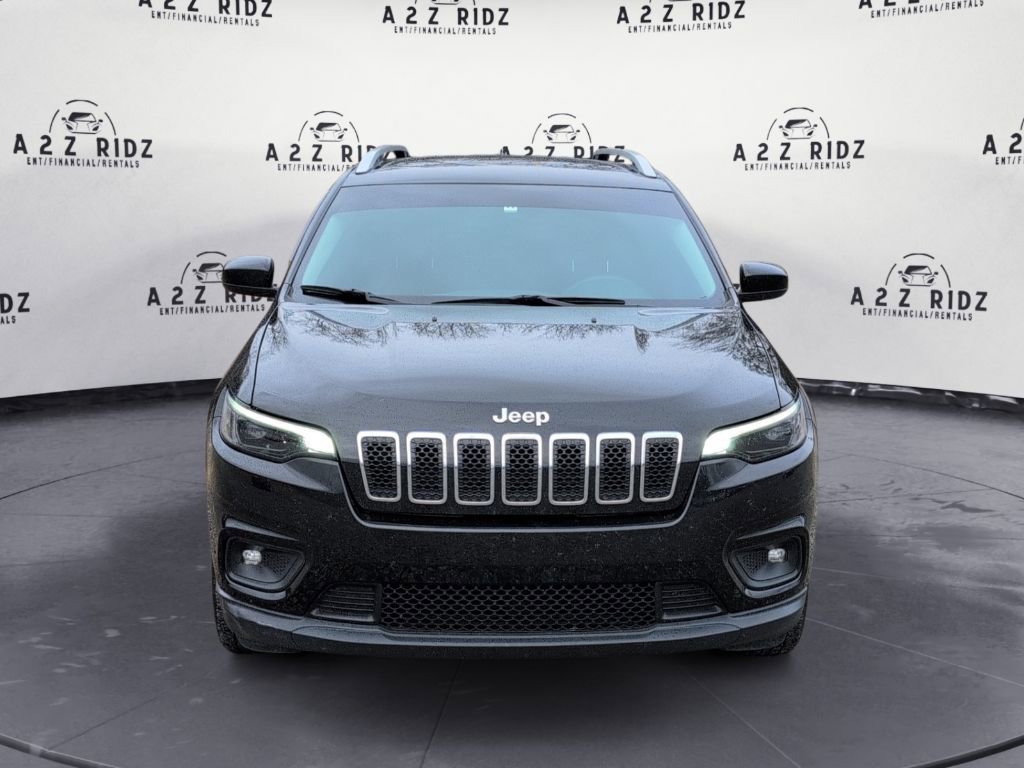 Used 2019 Jeep Cherokee Latitude w/ Popular Appearance Group image 2