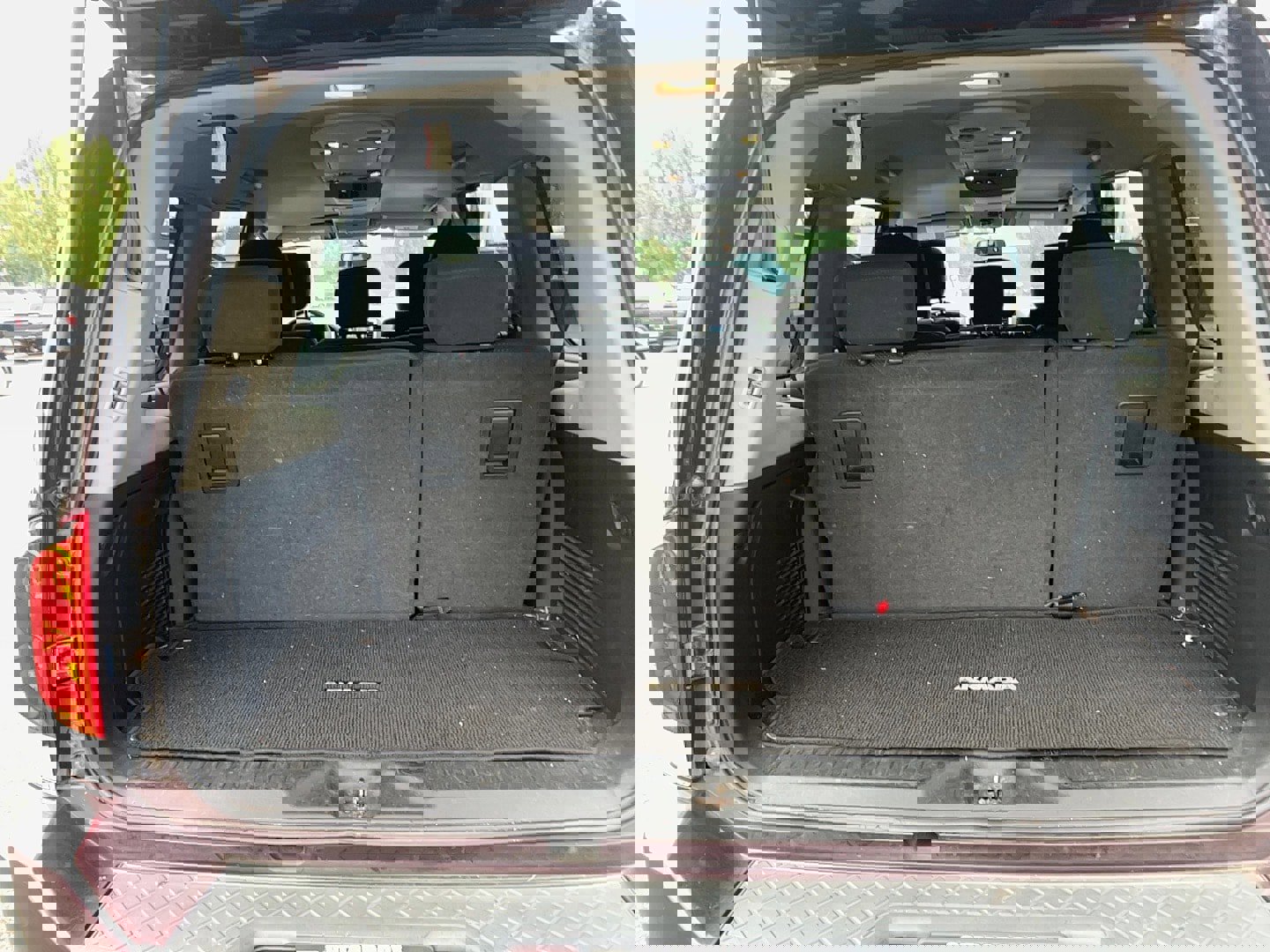 Used 2013 Nissan Armada SV image 24