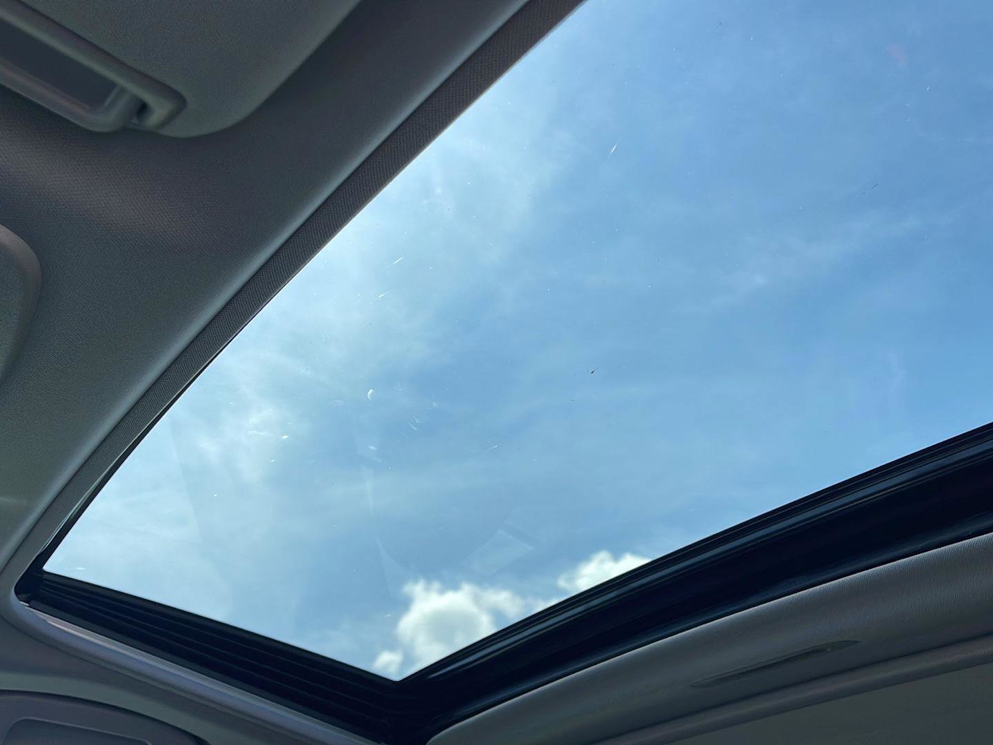 Used 2024 Toyota Camry XLE w/ Navigation Package FWD image 23