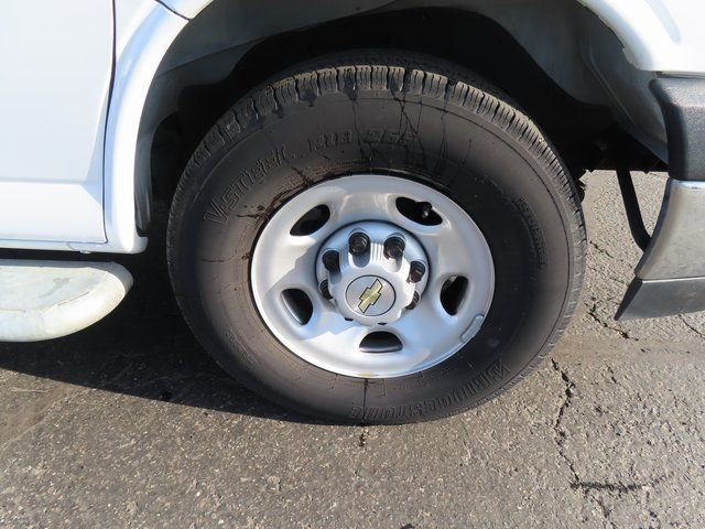 Used 2024 Chevrolet Express 2500 w/ Driver Convenience Package image 12