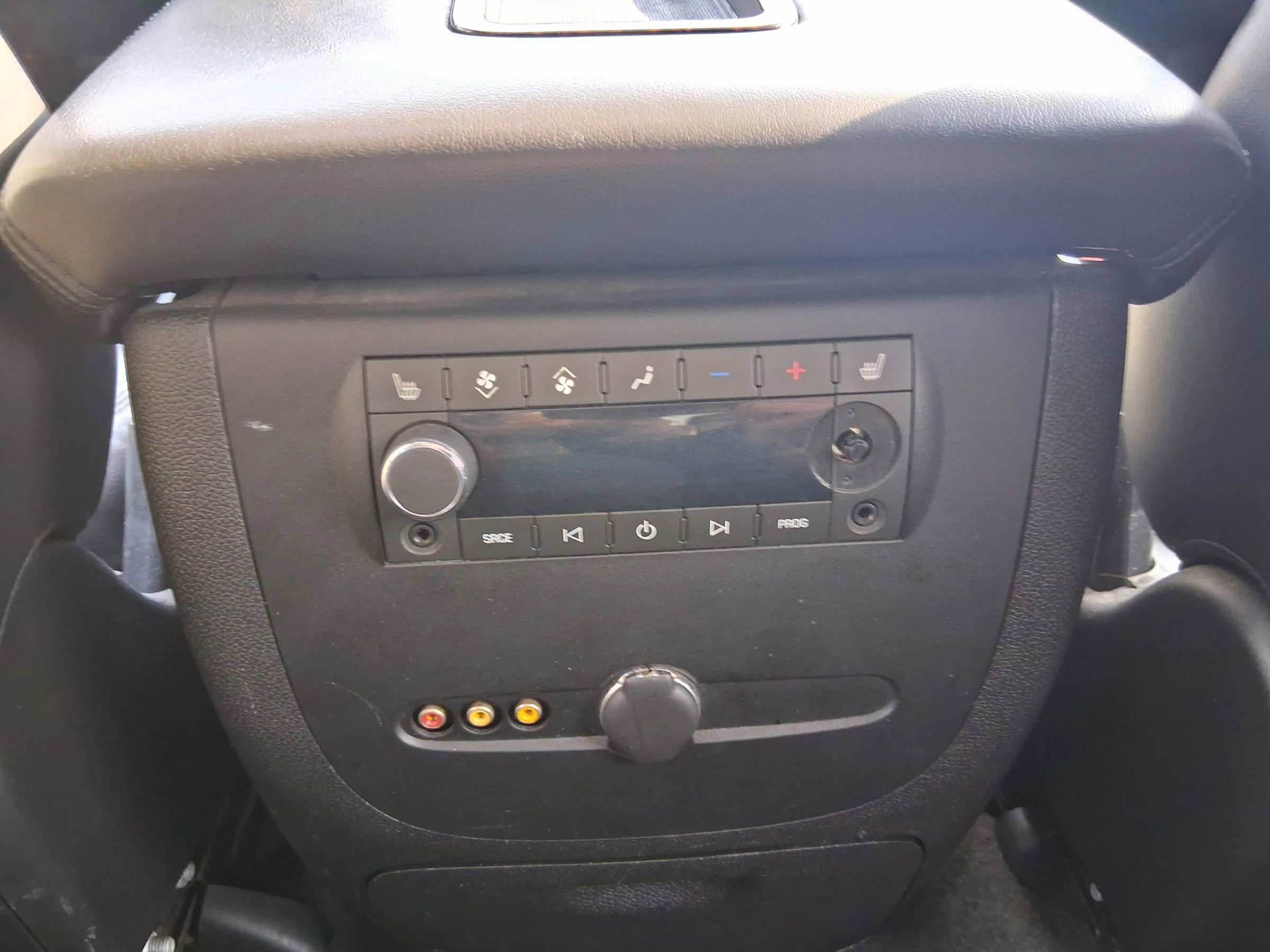 Used 2007 GMC Yukon Denali image 20