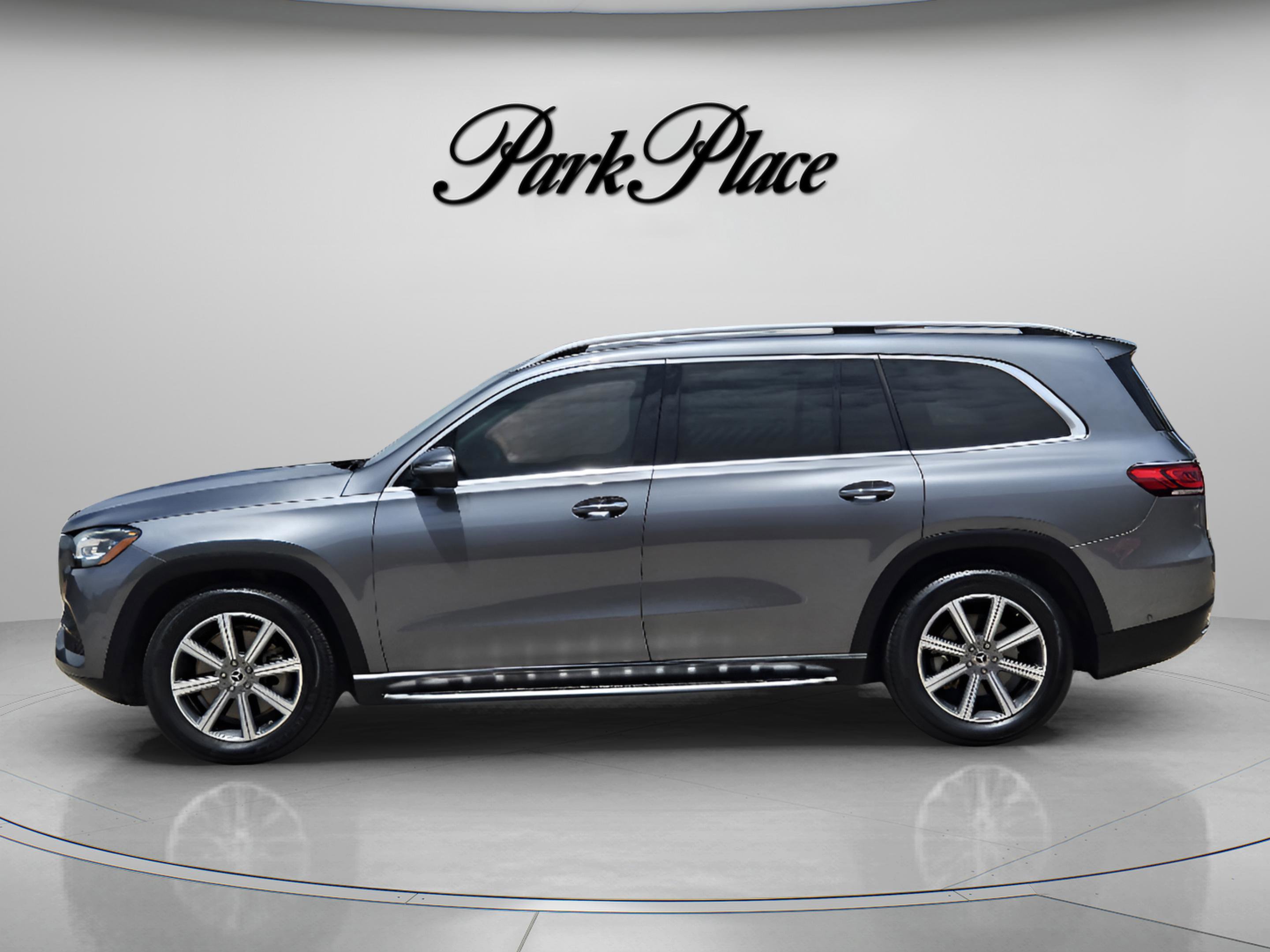 Used 2020 Mercedes-Benz GLS 450 4MATIC image 2
