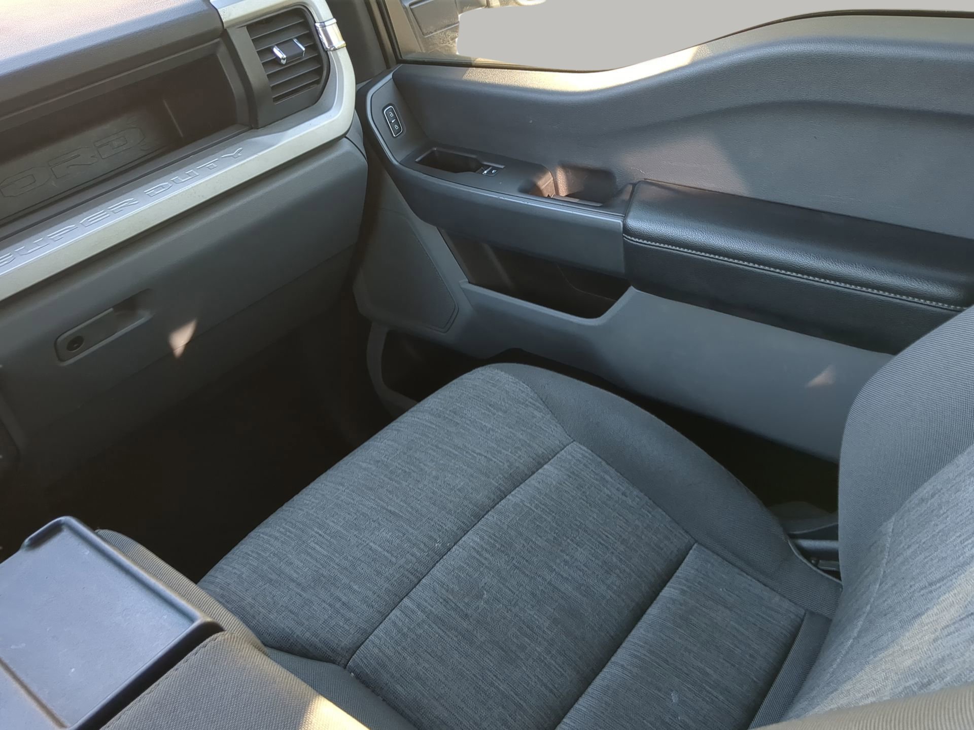 Certified 2024 Ford F250 XL w/ STX Appearance Package image 44