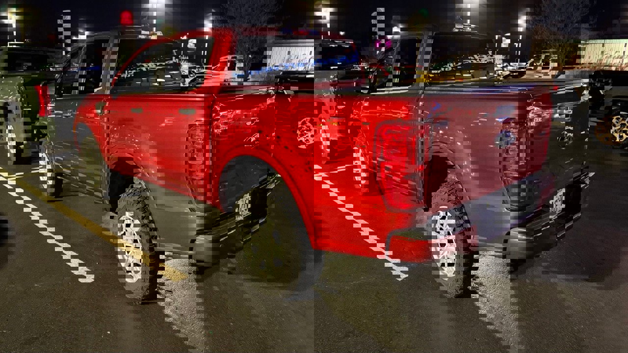 Used 2019 Ford Ranger XLT w/ Equipment Group 301A Mid image 13