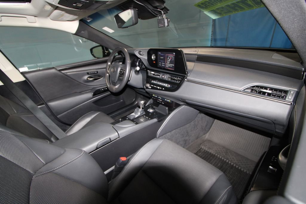 Used 2022 Lexus ES 350 w/ Premium Package image 24