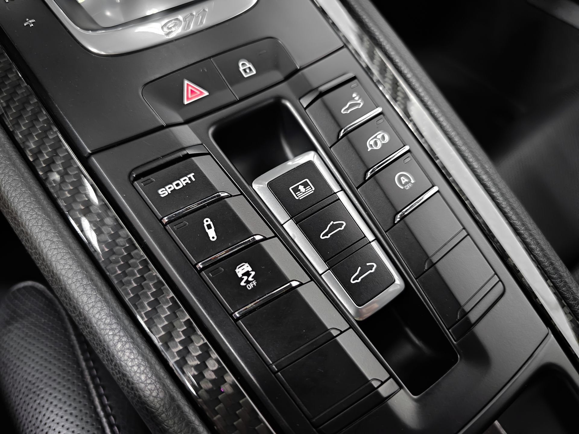 Used 2019 Porsche 911 Carrera RWD image 22