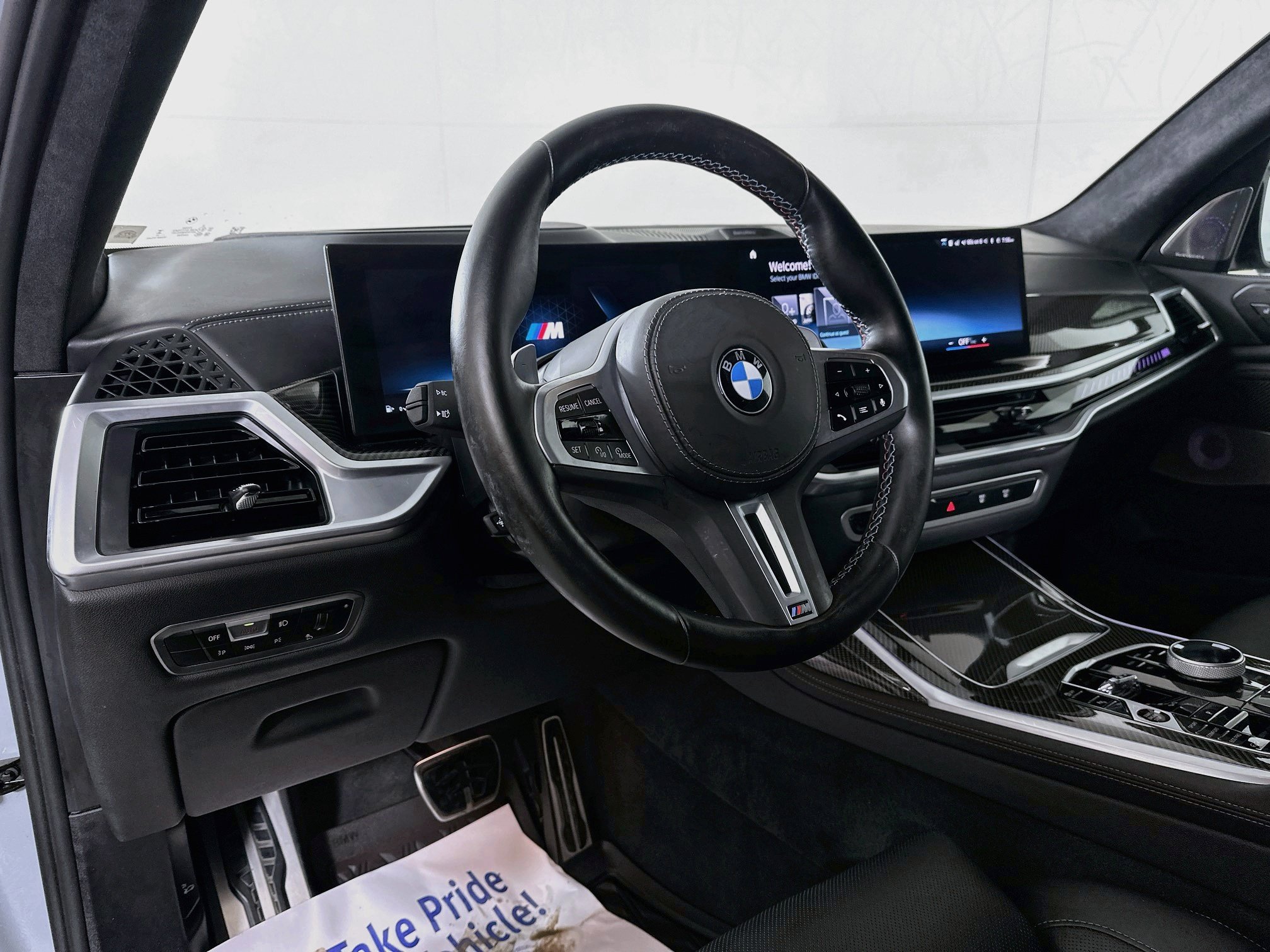 Used 2023 BMW X7 M60i w/ Executive Package AWD/4WD image 9