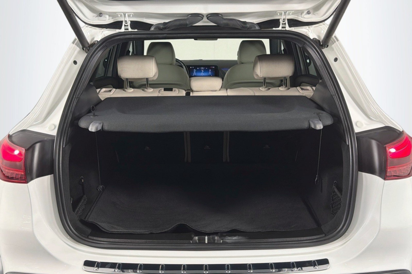 Used 2024 Mercedes-Benz GLA 250 image 23